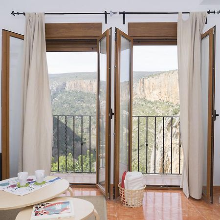 Miralrio Chulilla Apartment Exterior photo