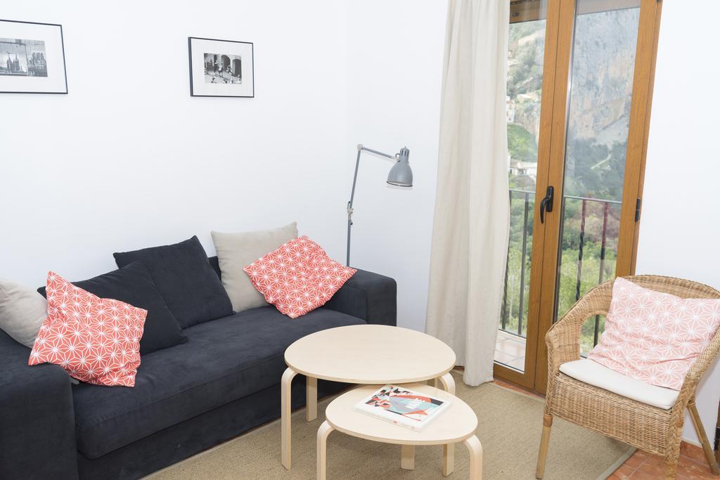 Miralrio Chulilla Apartment Exterior photo